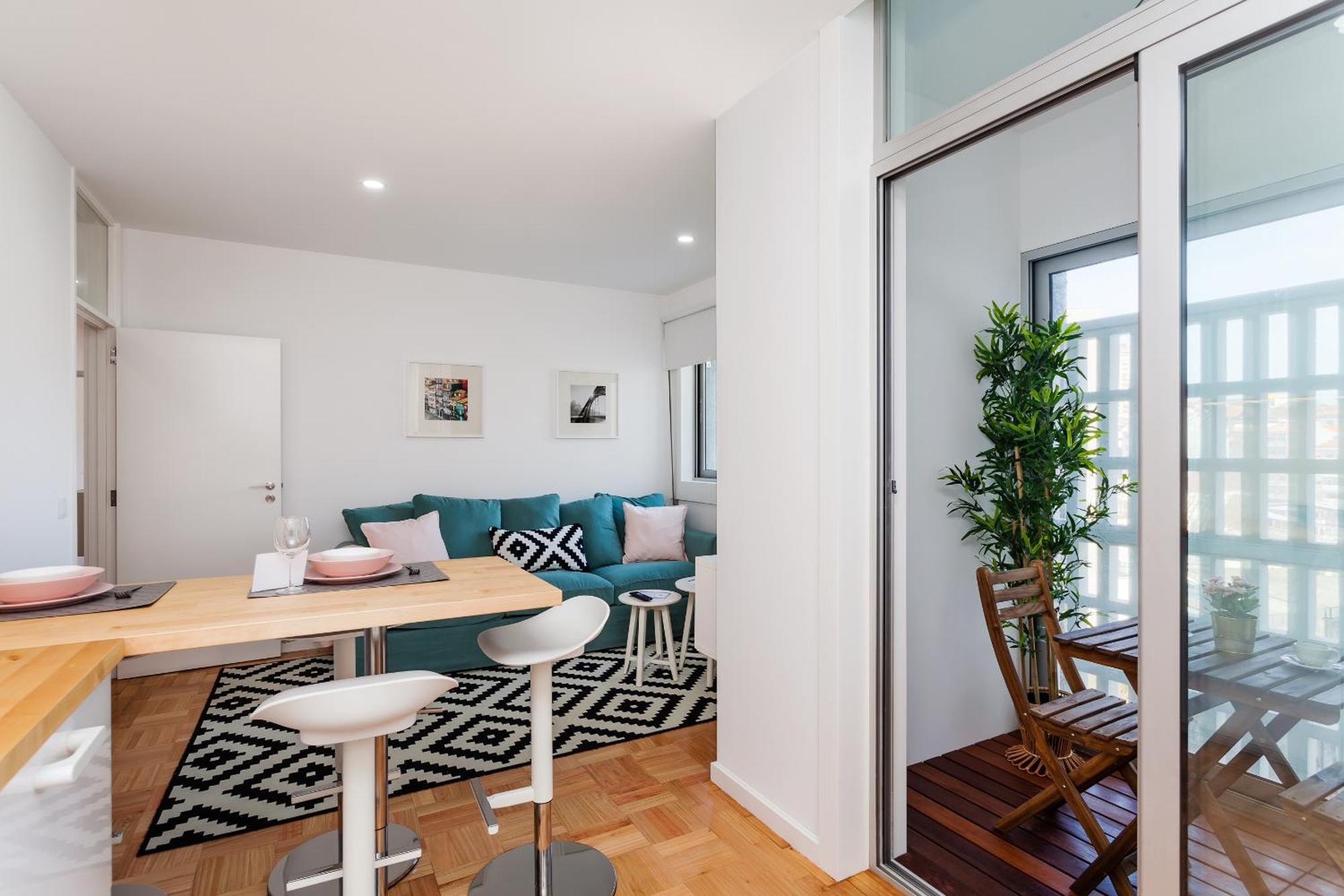 Sancha Apartment - In The Centre Near The Aliados Porto Kültér fotó